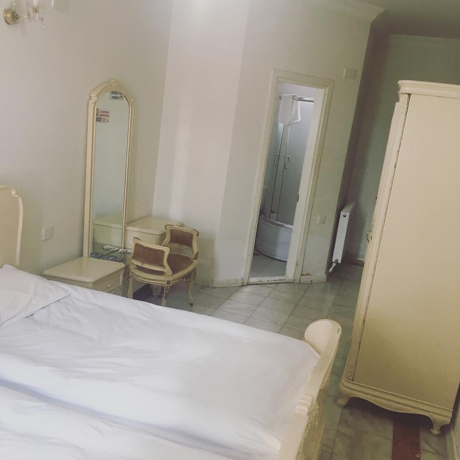 Rcheuli Hotel Batumi Luaran gambar